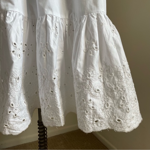 Q12 EN SAISON Barnette Eyelet Maxi Dress - Picture 12 of 12